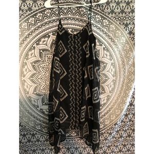 Billabong Black With White Geometric Shapes Dress